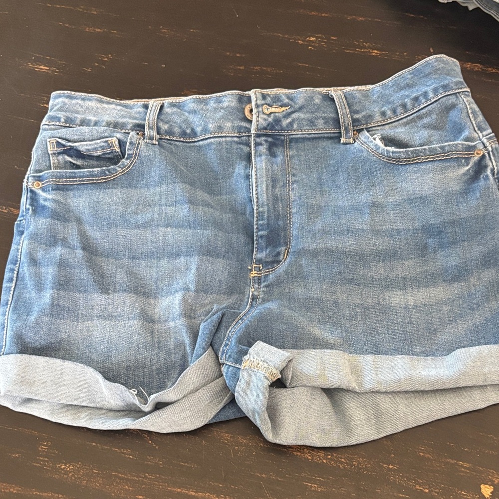 Wax Jean Light Blue Women's Jean Shorts